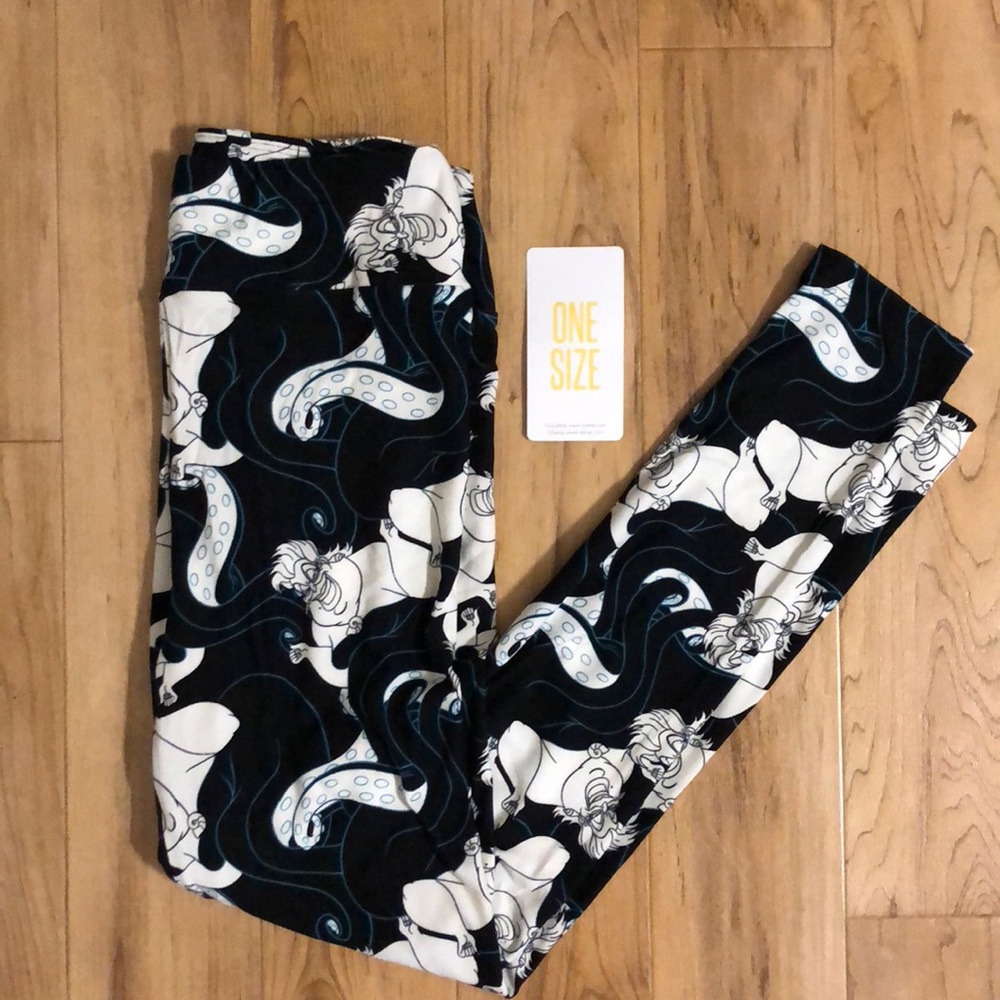 NWT ⭐️ Ursula LuLaRoe Villains OS Leggings
